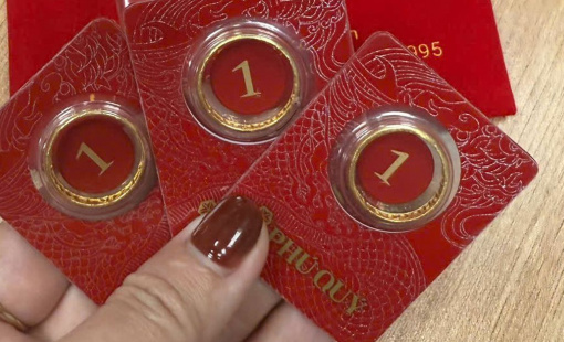 Giá vàng bật tăng trở lại, rút ngắn chênh lệch với thế giới