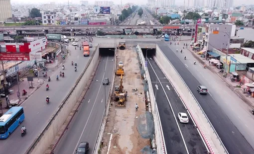 Giá vật liệu “nhảy vọt” theo xăng dầu: Nguy cơ đội vốn hàng chục nghìn tỷ đồng