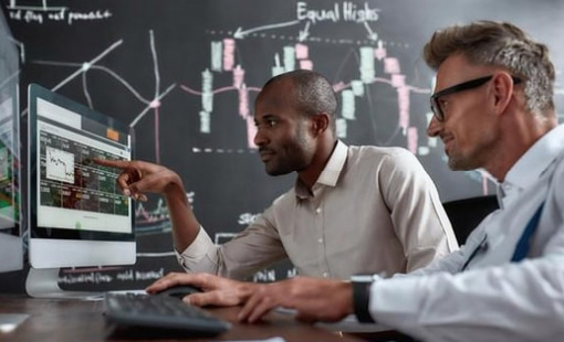 Phiên 7/4: Khối ngoại tiếp đà bán ròng 800 tỷ đồng, "xả" mạnh 3 cổ phiếu ngân hàng