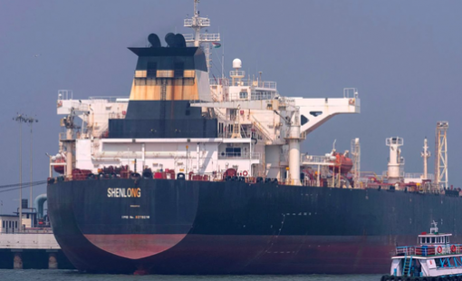 2 tàu chở hơn 100.000 tấn hàng đầu tiên được đi qua eo biển Hormuz ngay sau lệnh ngừng bắn, báo tin cực vui cho cả thế giới