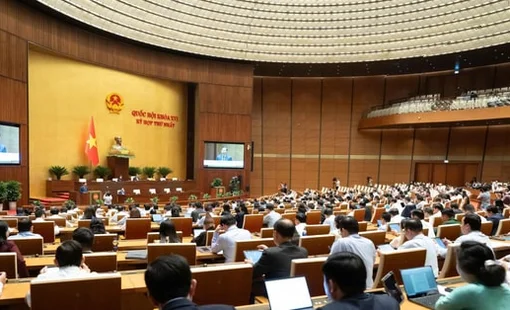 Thống nhất trình Quốc hội giảm mạnh thuế xăng dầu để ứng phó biến động giá năng lượng, áp dụng từ 16/4 đến 30/6
