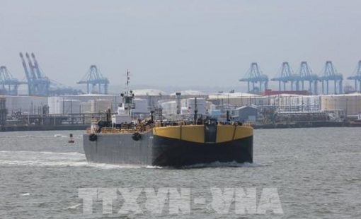 Giá dầu WTI đạt đỉnh giữa sóng gió Trung Đông