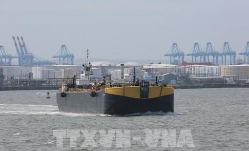 Giá dầu WTI đạt đỉnh giữa sóng gió Trung Đông