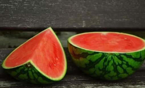 VN-Index áp sát đỉnh lịch sử, CTCK cảnh báo kịch bản “xanh vỏ đỏ lòng”