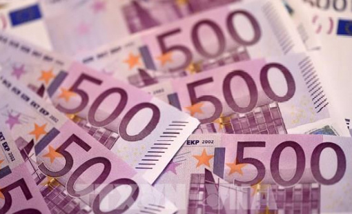 Cú sốc dầu mỏ toàn cầu có thể buộc ECB phải tăng lãi suất