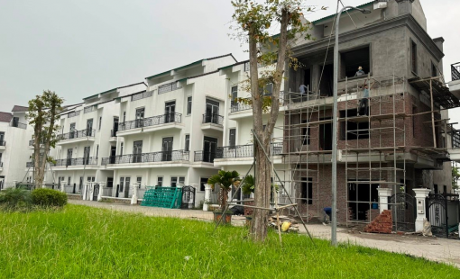 Khoảng cách giữa bảng giá đất và thị trường: “nút thắt” quan trọng khi sửa Luật Đất đai