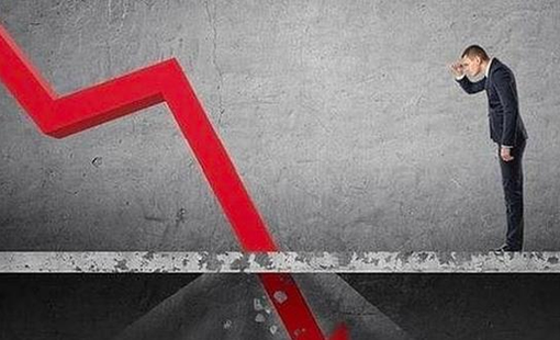 Góc nhìn chuyên gia: VN-Index có thể bước vào nhịp rung lắc mạnh sau khi lập đỉnh lịch sử