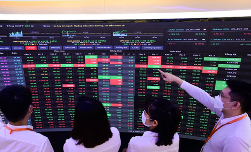Các Công ty chứng khoán nói gì về phiên VN-Index bất ngờ đảo chiều?
