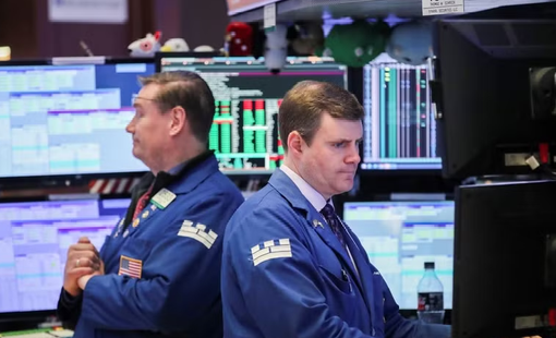 S&P 500 và Nasdaq lại lập đỉnh bất chấp rủi ro địa chính trị