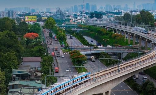 Bộ Chính trị yêu cầu TP.HCM tăng tốc, đưa 200 km metro vào vận hành trước năm 2030