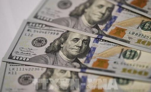 Đồng USD chốt tháng tăng giá, giới đầu tư vẫn cảnh giác
