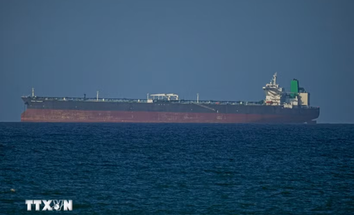 Lưu lượng tàu chở hàng qua eo biển Hormuz thấp nhất kể từ khi cuộc chiến bùng phát