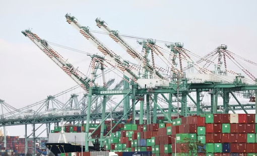 Tòa phúc thẩm liên bang Mỹ cho phép tiếp tục thu thuế quan toàn cầu 10%