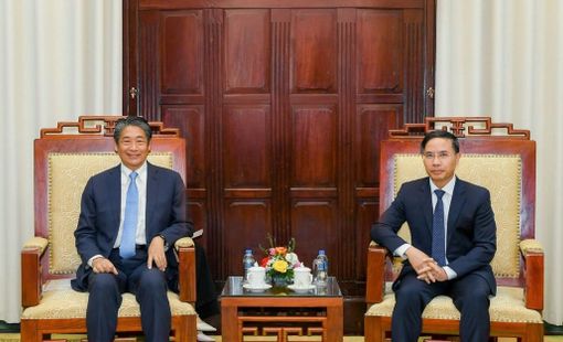Thống đốc Phạm Đức Ấn tiếp Đại sứ đặc mệnh toàn quyền Nhật Bản tại Việt Nam