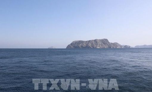 Mỹ và Iran đạt thỏa thuận ngừng bắn lịch sử, dỡ bỏ phong tỏa eo biển Hormuz