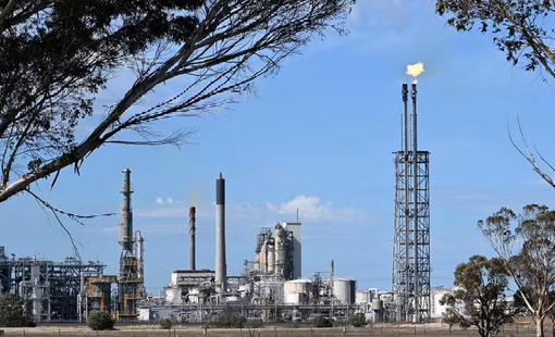 Giá dầu Brent và WTI rơi xuống mức thấp nhất kể từ đầu tháng Ba