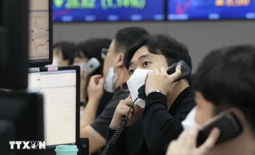 Chứng khoán châu Á tăng điểm nhờ lực đẩy từ cổ phiếu công nghệ