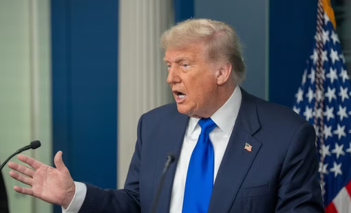 Tổng thống Mỹ Donald Trump dọa áp thuế 100% các nước đánh thuế dịch vụ số