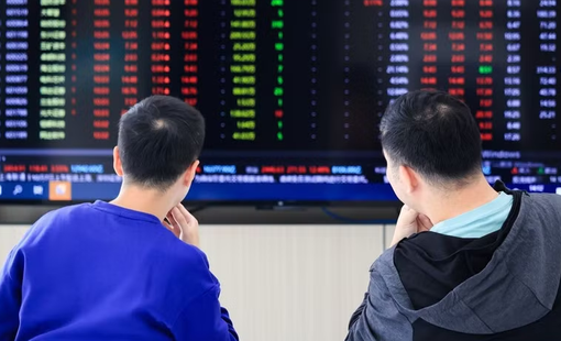 Chứng khoán châu Á chao đảo trước rủi ro địa chính trị