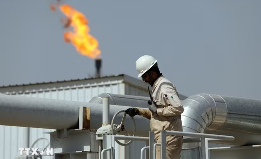 Giá dầu tăng lên mức cao nhất trong một tuần nhờ tín hiệu đàm phán Mỹ-Iran