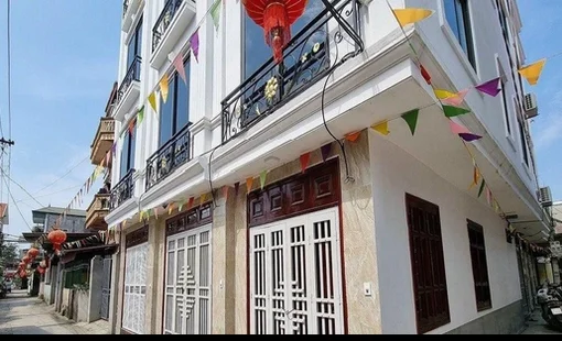 Nhà đất thổ cư giảm giá tiền tỷ vẫn ế: Cá biệt có căn "hàng khủng" 100 tỷ rao bán cả năm không có ai ngó ngàng