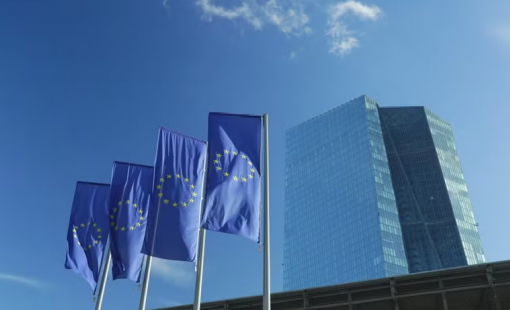 ECB dự báo tăng lãi suất hai lần trong năm nay để ứng phó xung đột Trung Đông