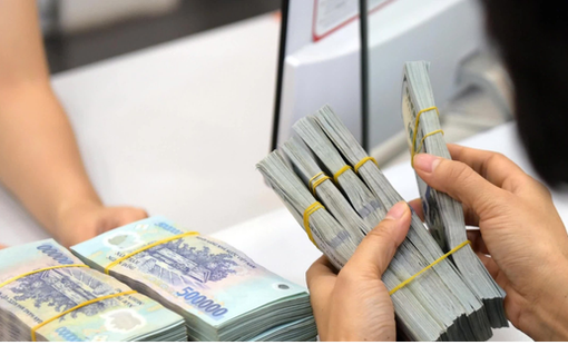 Lãi vay tăng mạnh, nhiều người tìm cách cắt lỗ chung cư