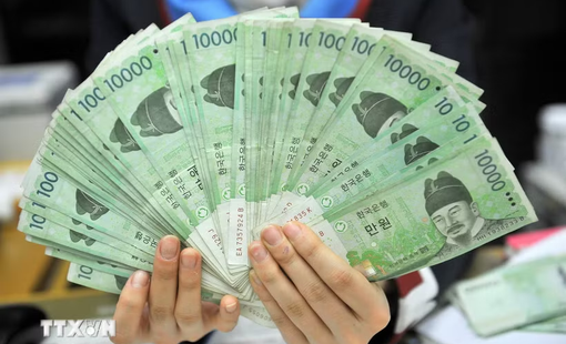 Thu nhập bình quân của Hàn Quốc chưa vượt mốc 40.000 USD trong 12 năm liên tiếp
