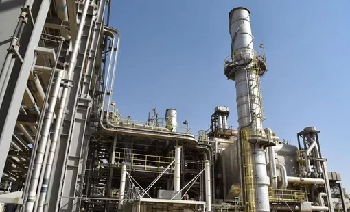 Giá dầu tăng hơn 4% khi xung đột Mỹ-Iran leo thang trở lại