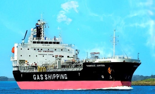 Một công ty vận tải khí hàng đầu trên sàn báo lãi quý 2 giảm gần một nửa