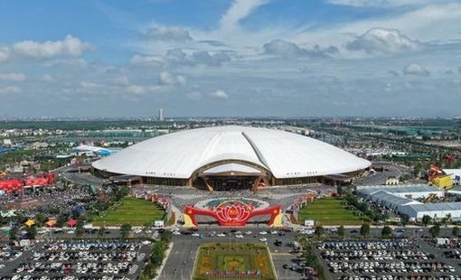 Chủ tổ hợp triển lãm lớn nhất Đông Nam Á lãi gần 3 tỷ đồng/ngày, phần lớn nhờ cho vay, đầu tư