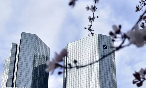 Khám xét trụ sở chính của ngân hàng Deutsche Bank