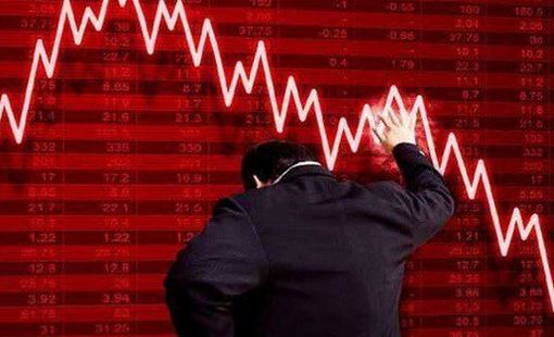 Lời khuyên cho nhà đầu tư chứng khoán sau nhịp "lao dốc" gần 200 điểm của VN-Index