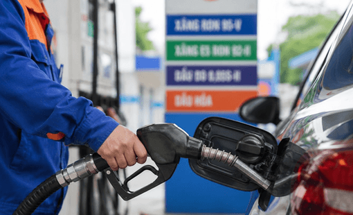 Bộ Công Thương tăng cường kiểm tra hoạt động kinh doanh xăng dầu trước áp lực nguồn cung