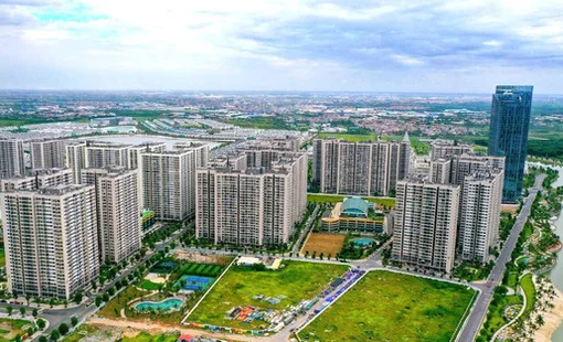 Loạt “ông lớn” Masterise Homes, MIK Group… trong cuộc đua “bung hàng”