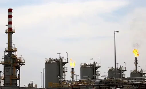 Sản lượng dầu thô của OPEC tăng mạnh trong tháng 6