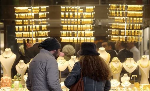 JPMorgan giảm dự báo giá vàng do lo ngại Fed sớm tăng lãi suất