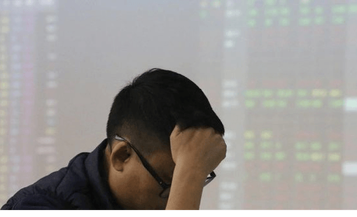 Hai cổ phiếu lớn bị tự doanh CTCK "xả" ròng trăm tỷ phiên 7/7