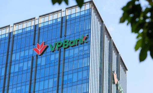VPBank được vinh danh Doanh nghiệp dẫn đầu về năng lượng môi trường xanh