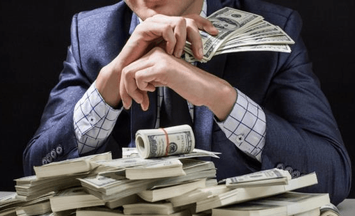 Chuyện gì đây: Một đại gia Việt mở 4 siêu thị mỗi ngày, liên tục chưa có dấu hiệu dừng lại