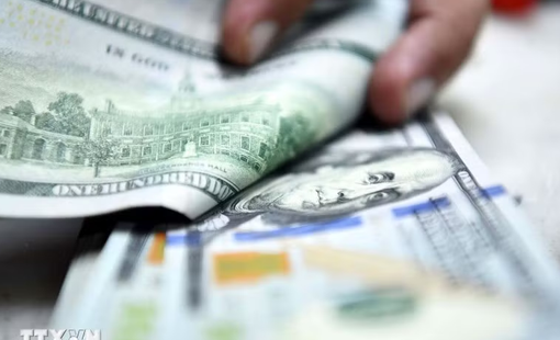 Đồng USD dao động quanh mức đáy 2 tháng