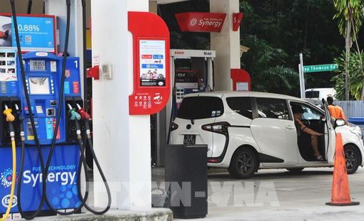 Singapore nâng dự báo tăng trưởng kinh tế năm 2026