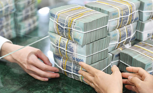 Hàng loạt ngân hàng tung gần 250.000 tỷ đồng vốn ưu đãi, giảm lãi suất cho doanh nghiệp