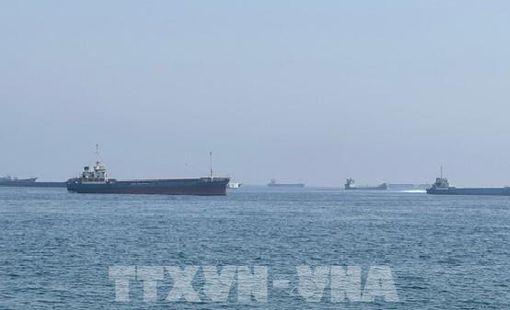 Iran phản ứng sau tuyên bố của Mỹ về eo biển Hormuz