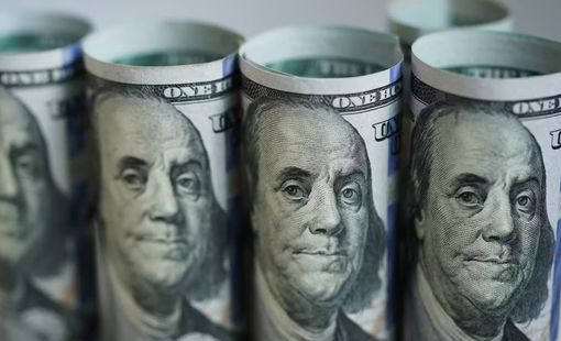Đồng USD chạm mức thấp nhất kể từ tháng Năm