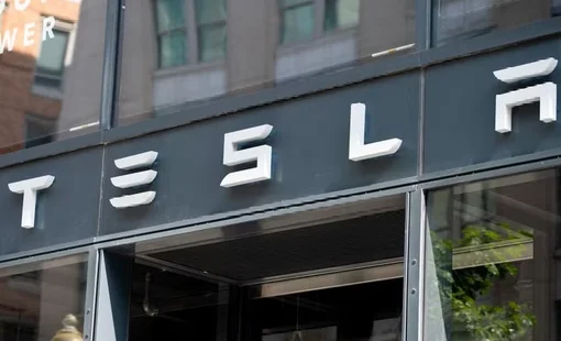 Tesla và 8 hãng ôtô triệu hồi kỷ lục 4,3 triệu xe tại Trung Quốc