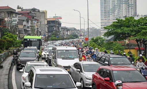 Hà Nội yêu cầu không xây thêm nhà ở cao tầng tại 3 tuyến phố đặc biệt