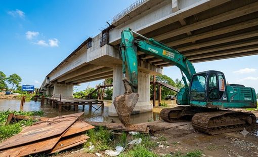 Chỉ rõ nguyên nhân Dự án nâng tĩnh không 11 cầu phía Nam chậm tiến độ: Vướng mặt bằng, khan hiếm vật liệu và nhà thầu yếu