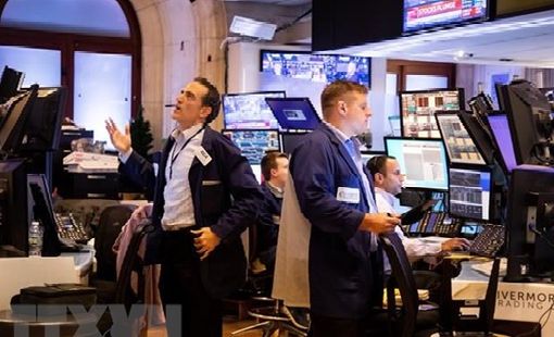 Chỉ số S&P 500 và Nasdaq đồng loạt giảm điểm do sức ép từ cổ phiếu công nghệ