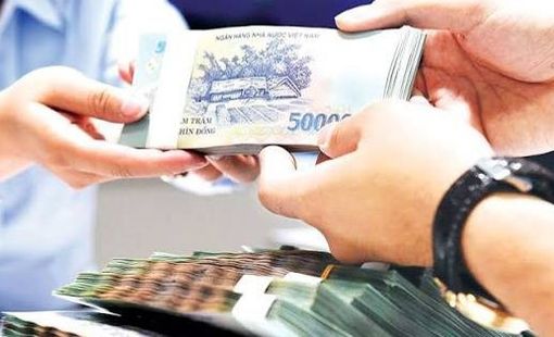 Một công ty tài chính tiêu dùng báo lãi 6 tháng tăng gần gấp đôi cùng kỳ